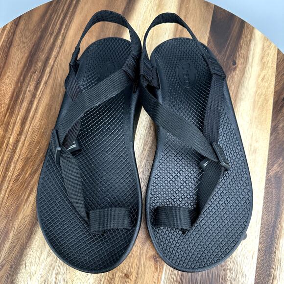 Chaco Z/1 Classic Men's Size 9 Black Walking Outdoor Strappy Sandals NEW - Picture 2 of 5